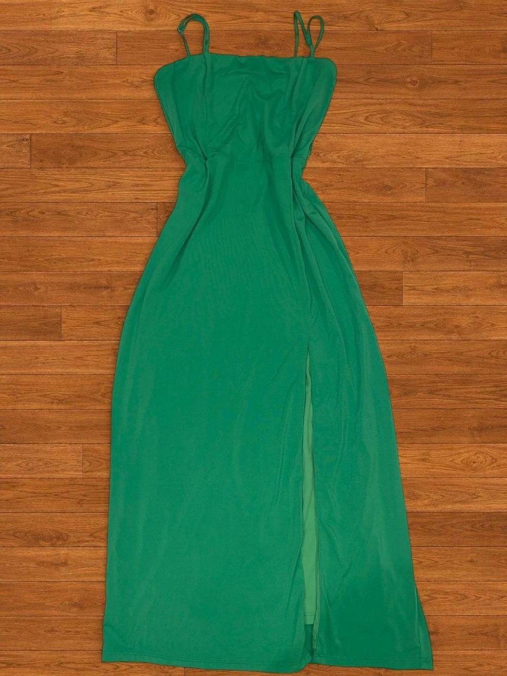 Alexia Admor Emerald Green Spaghetti-Strap Maxi Dress
